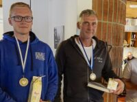 FOLKBOOT JOANNA TÕI SOOMEST KOJU LÜHIRAJA MEISTRIVÕISTLUSTE HÕBEMEDALID